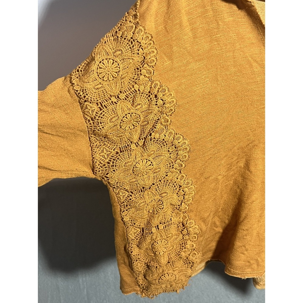 Eyeshadow Women's Mustard Gold Crochet Lace Trim Hooded Cropped Sweatshirt Size - Picture 2 of 5